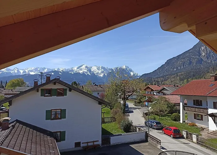Susi Im Neubau Farchant